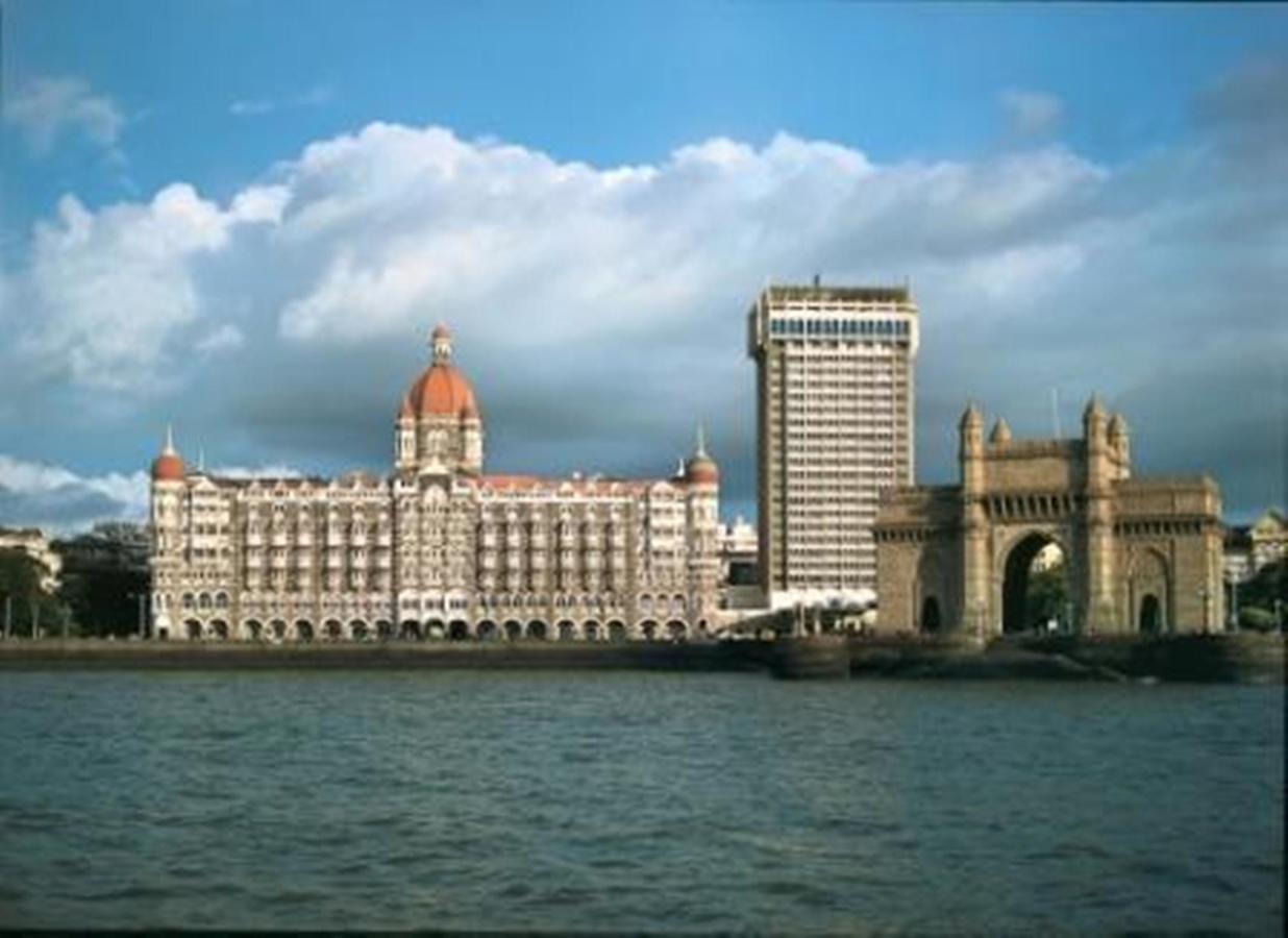 Hotel The Taj Mahal Tower Mumbai, India