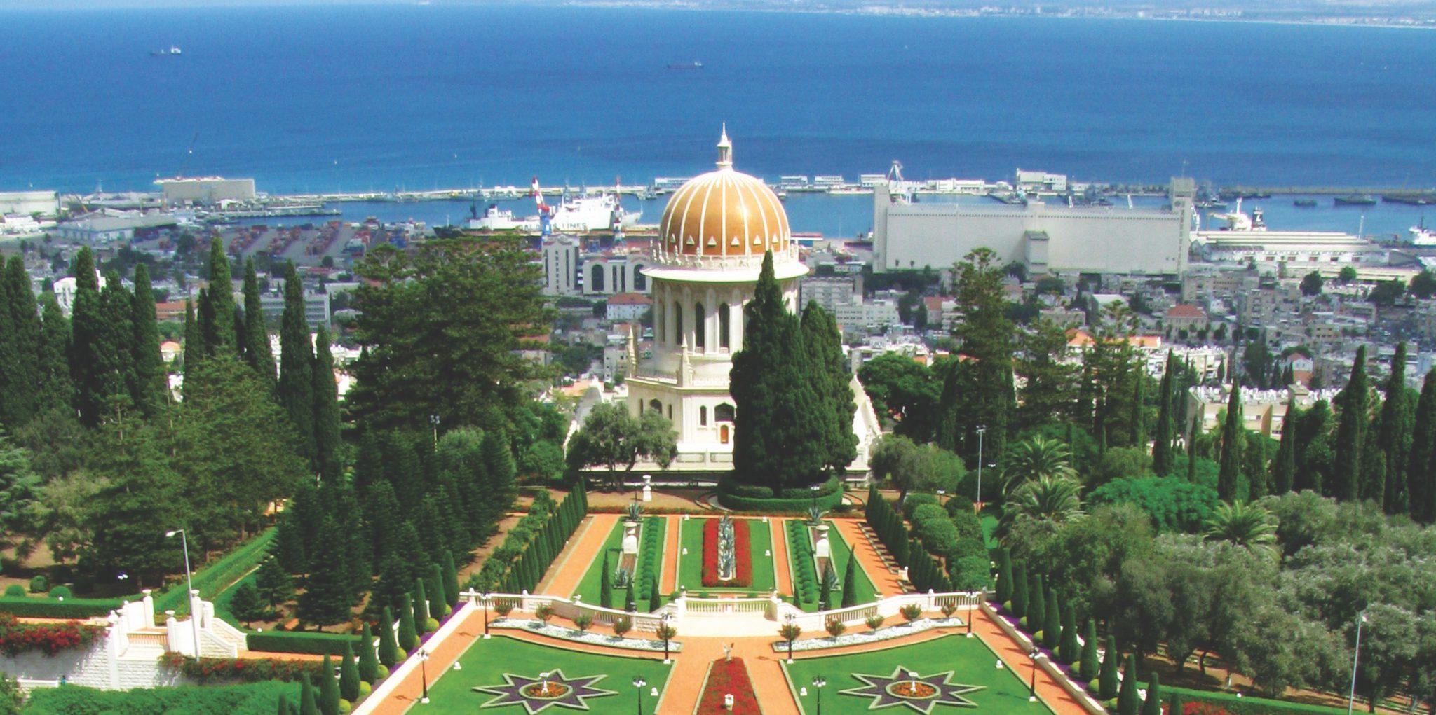 Bahá'í: religion for the modern world