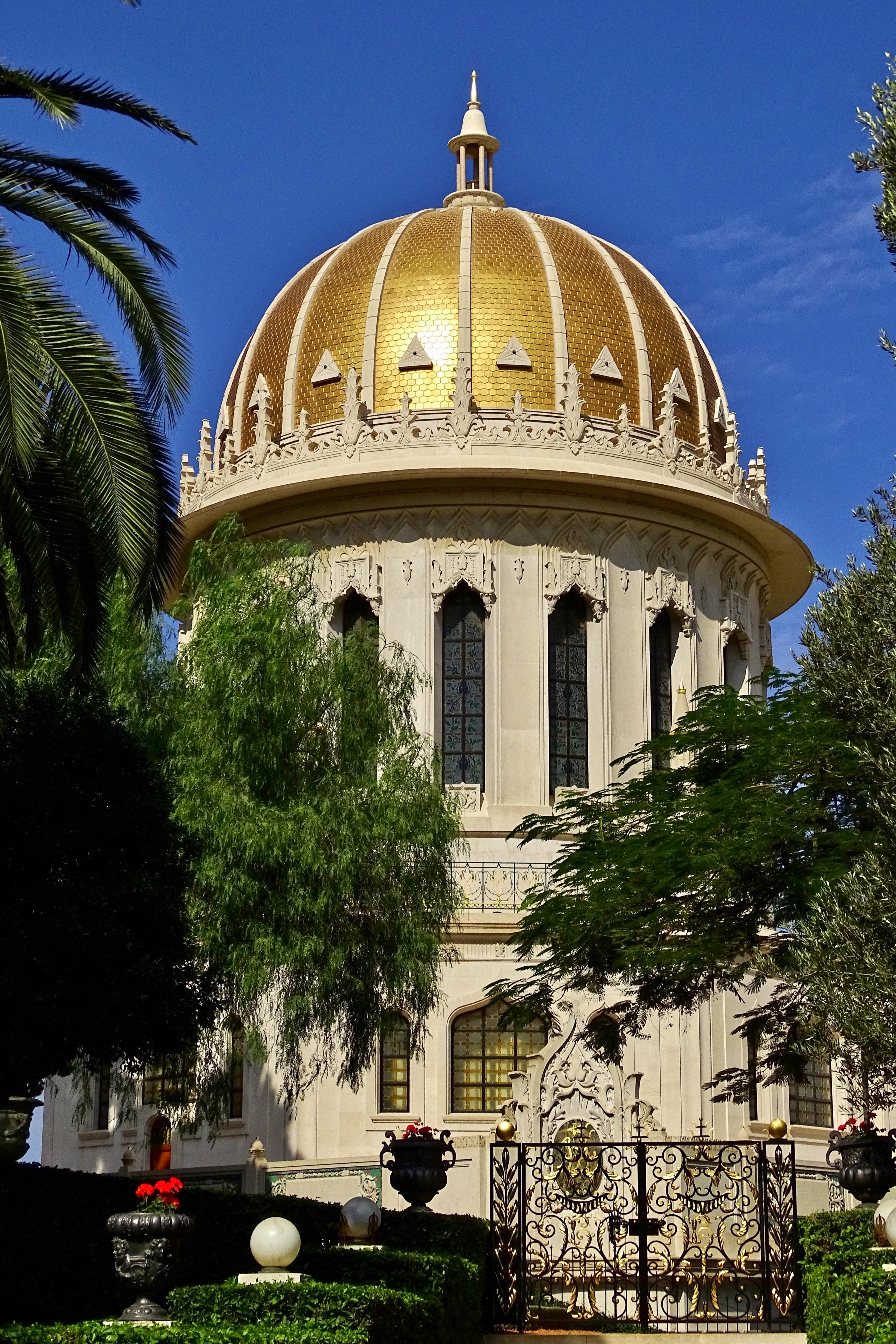 beige and yellow dome building free image