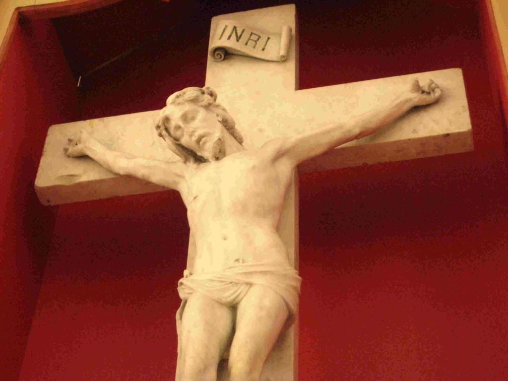 Crucifix Wallpaper