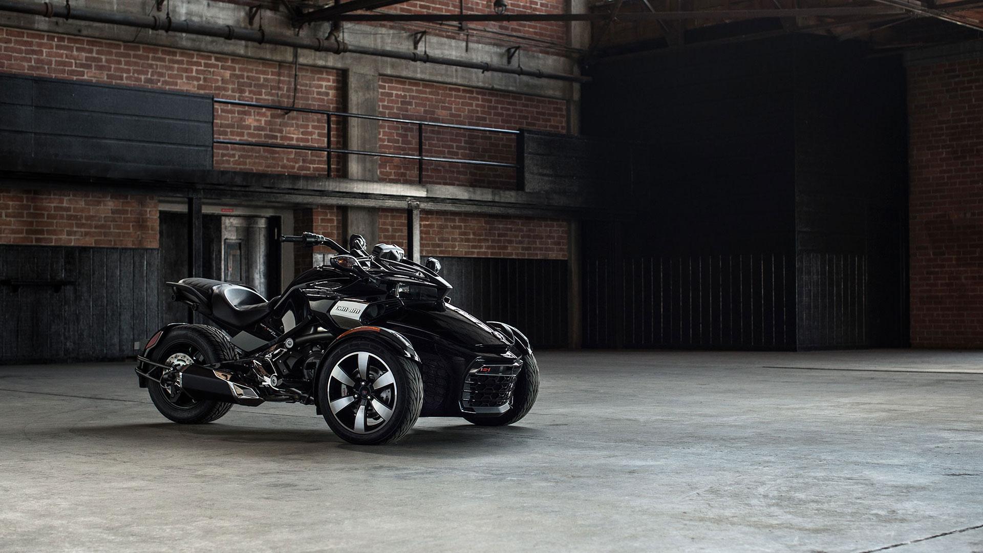 Can Am Spyder F3S Features