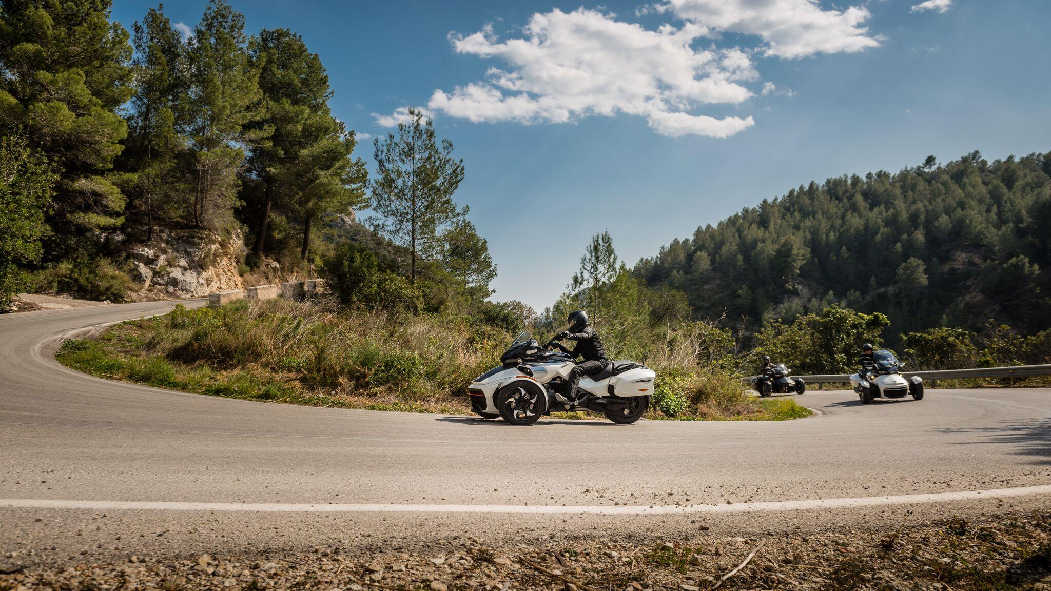 Im.41: Can Am Spyder Wallpaper (2048x1152). EDecorati.com™