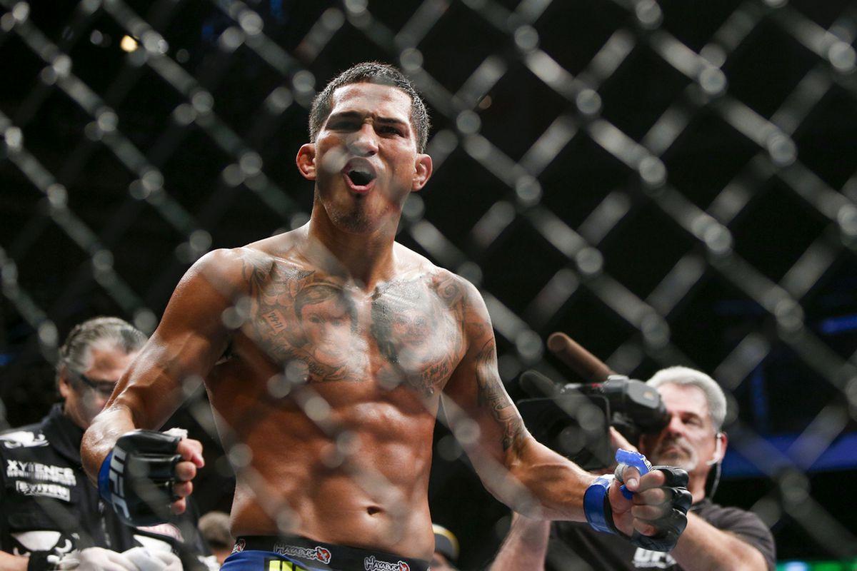 Morning Report: Anthony Pettis wants to 'whoop' 'irrelevant' Nate