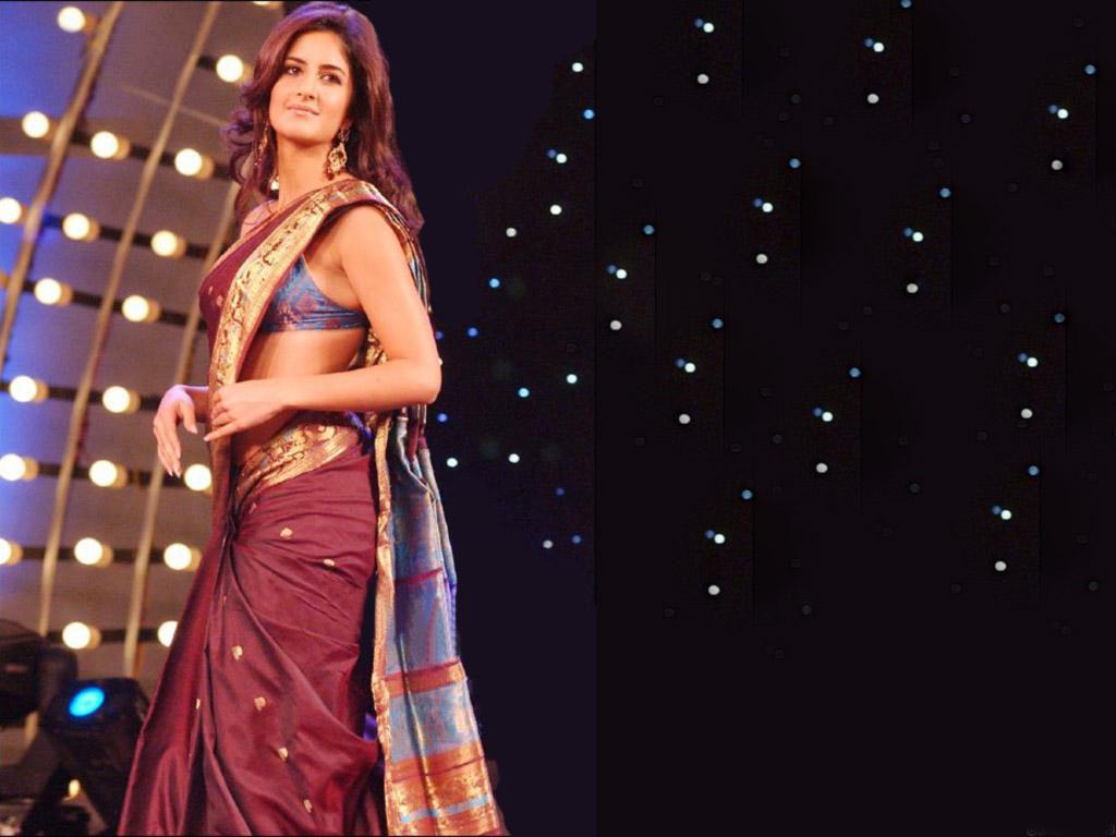 Saree Wallpaper, Picture