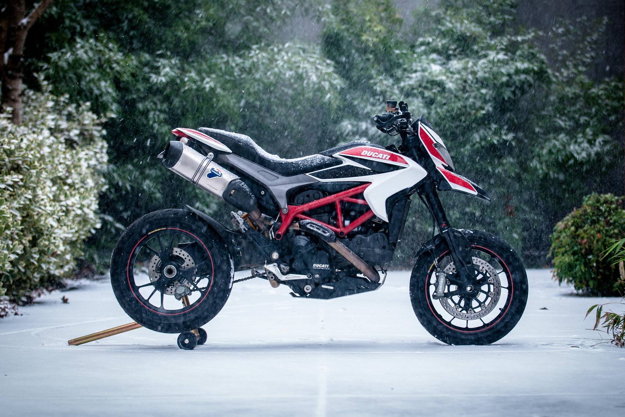 Wallpaper Ducati Hypermotard, Snowfall, HD, Automotive / Bikes