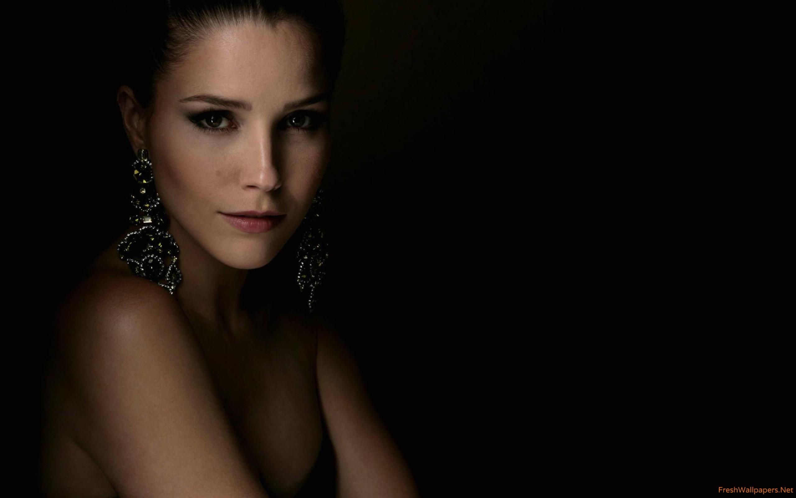 Sophia Bush wallpaper