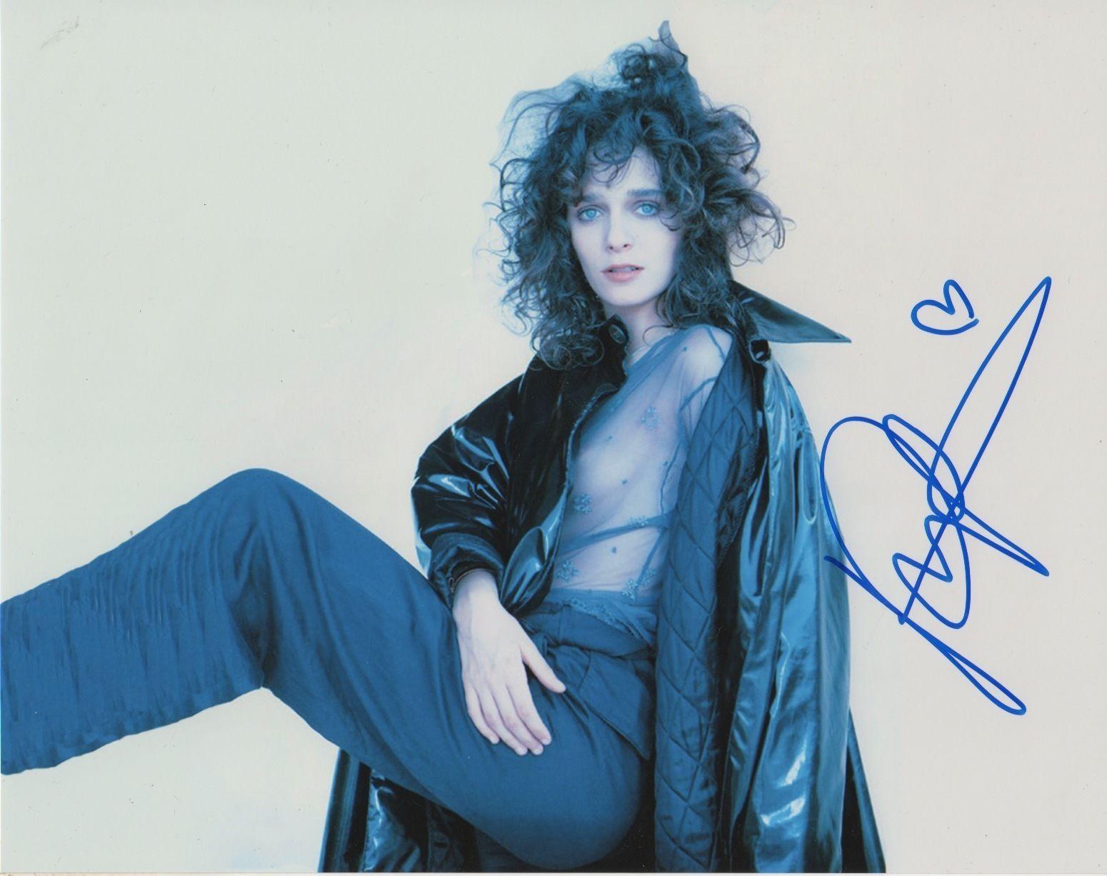 Valeria Golino Autographs Autograph Dealers
