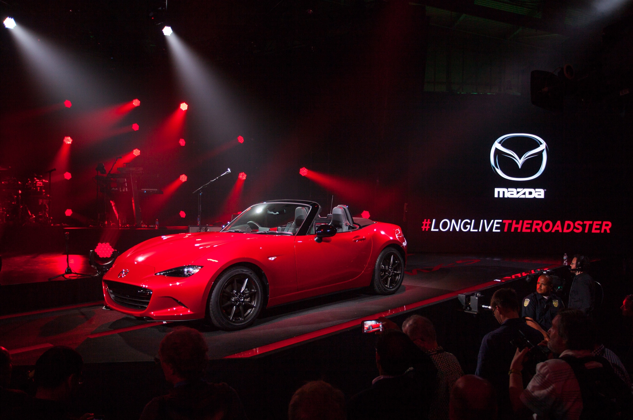 Mazda MX 5 Wallpaper