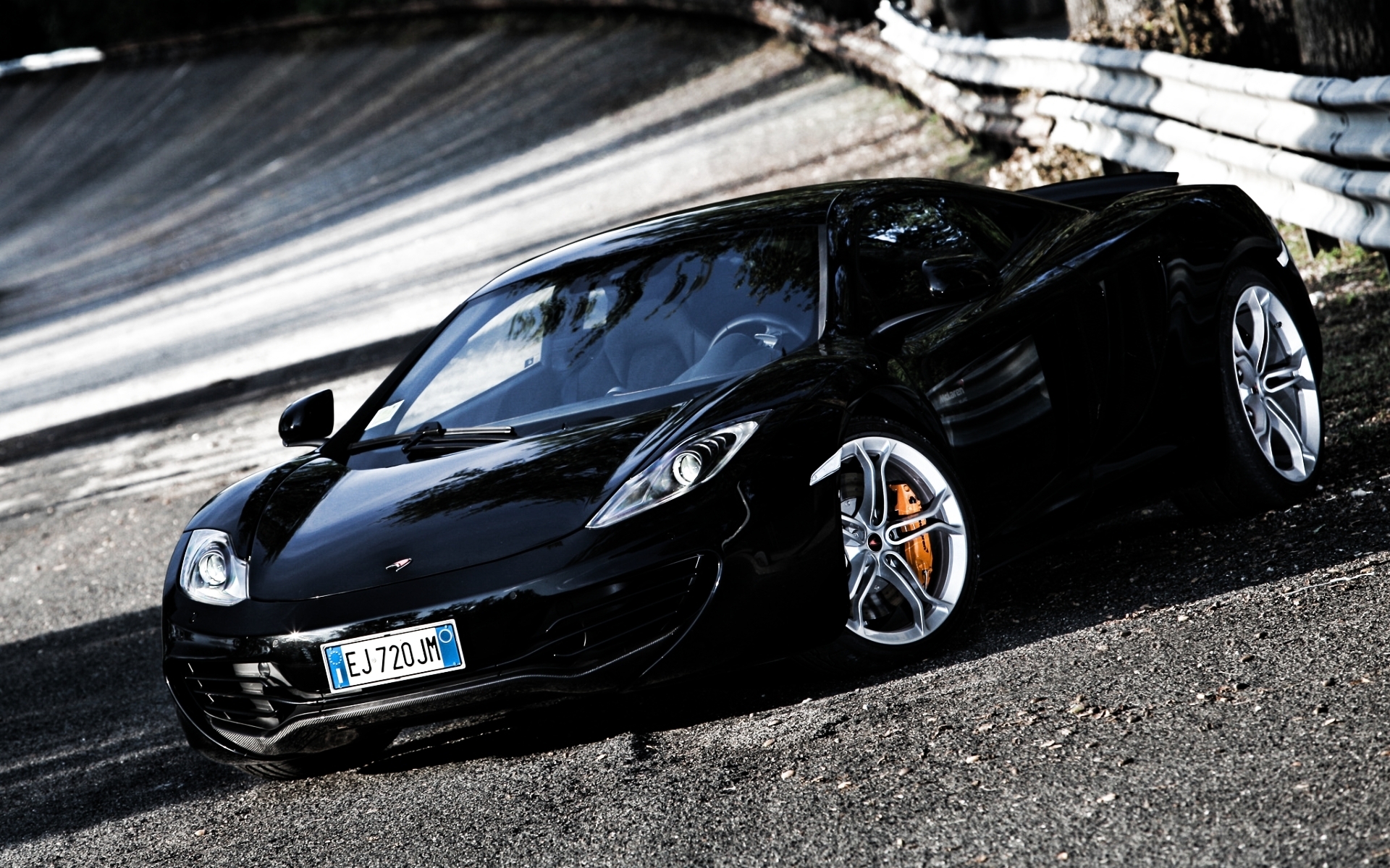 McLaren MP4 12C HD Wallpaper