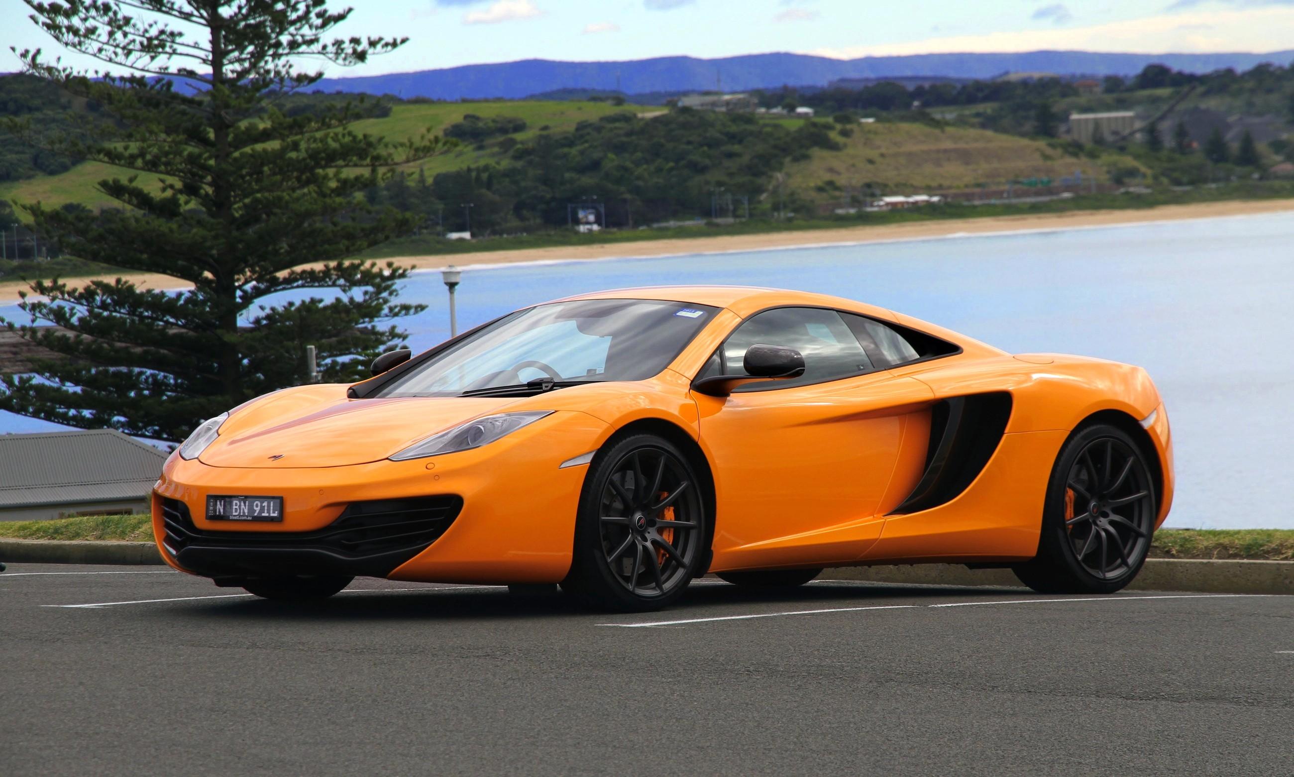 Машина MCLAREN mp4 12c