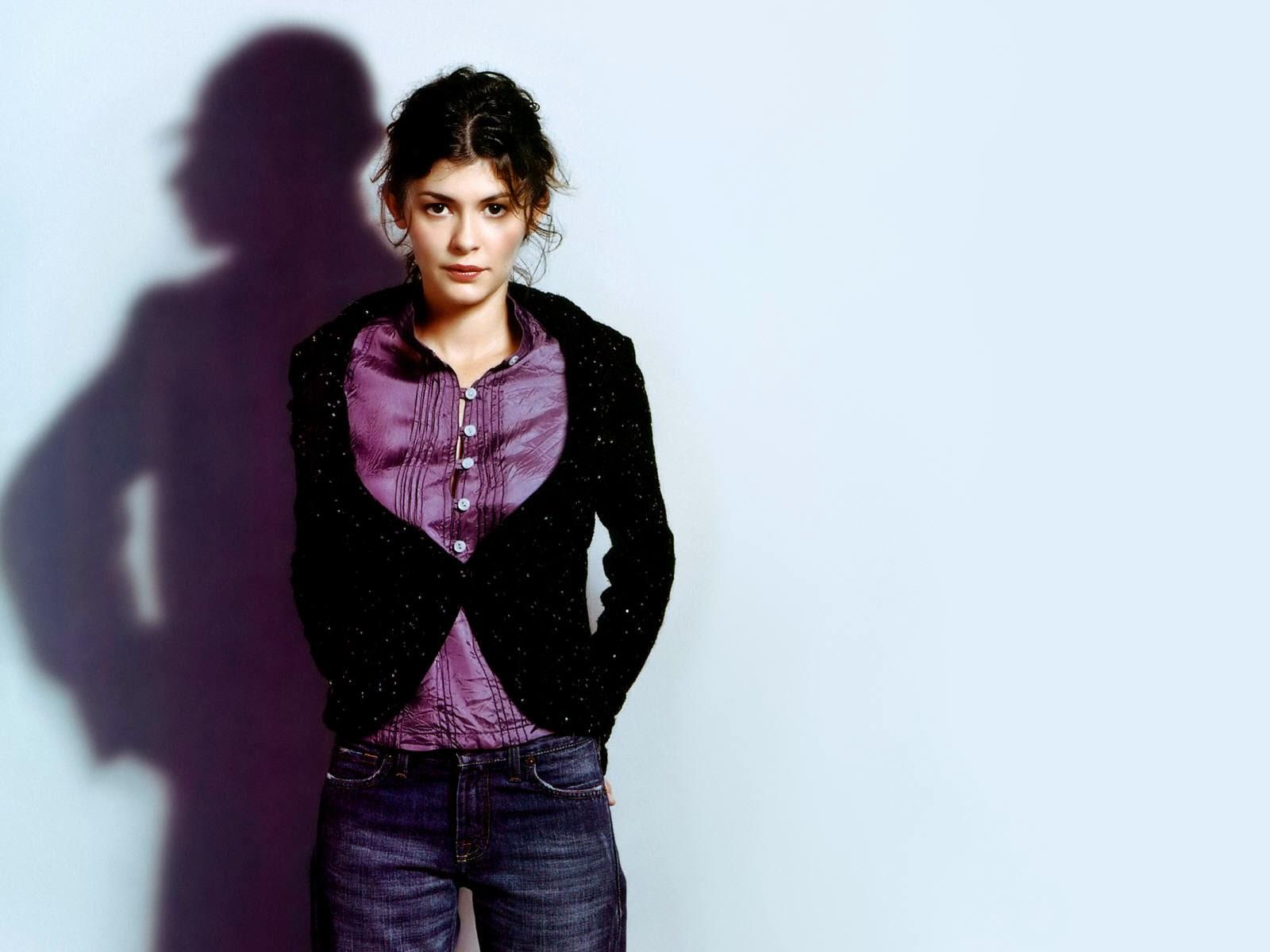 Audrey Tautou Wallpaper 53026 1600x1200px