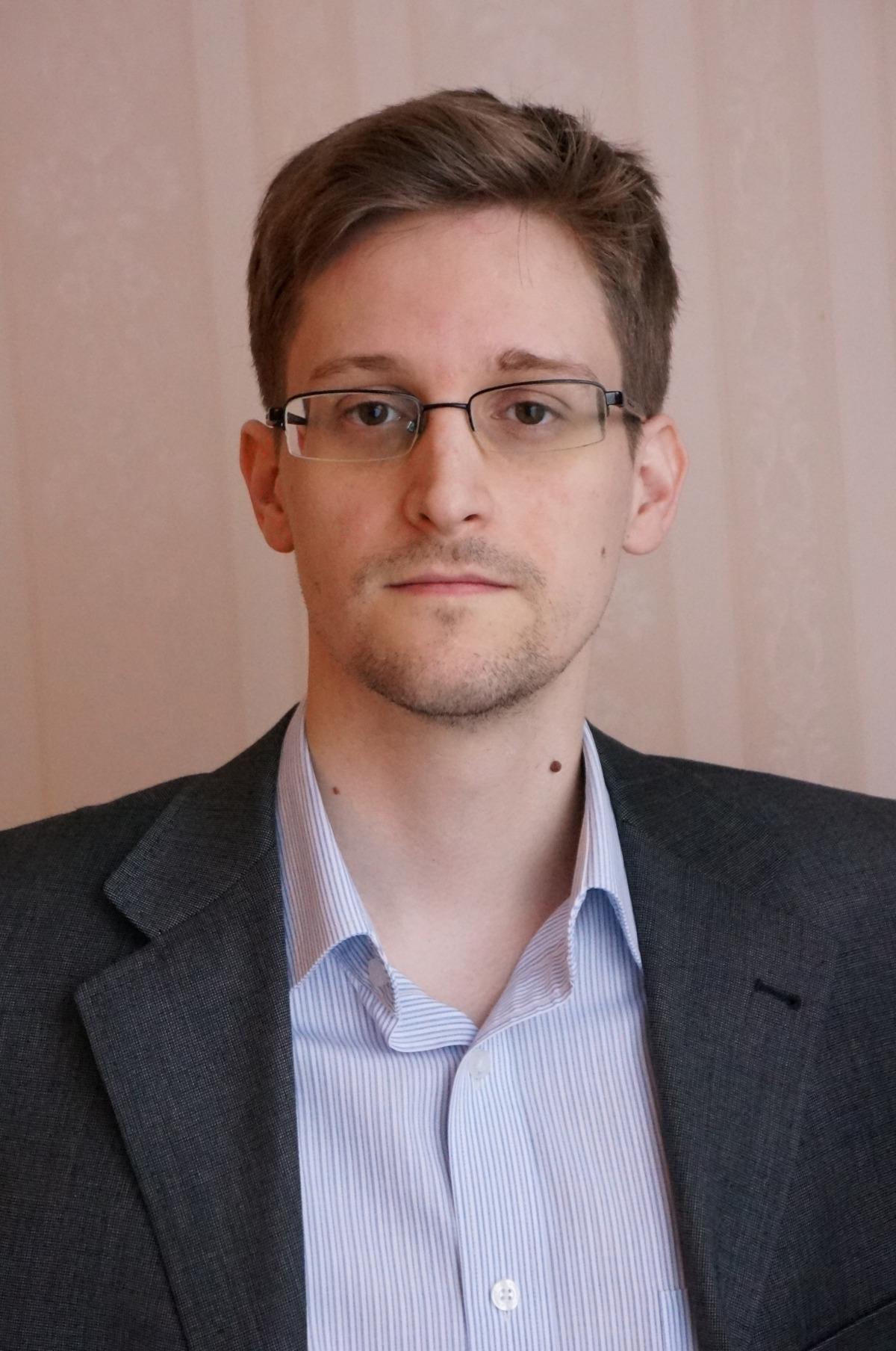 640x360px Edward Snowden 52.71 KB