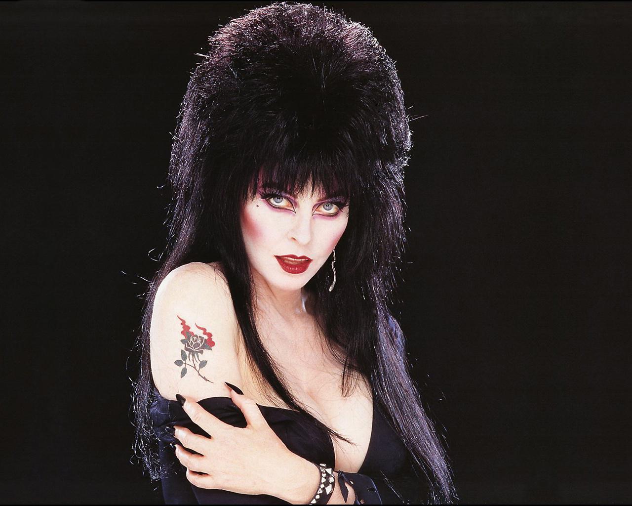 Wallpaper Elvira, Mistress of the Dark Movies