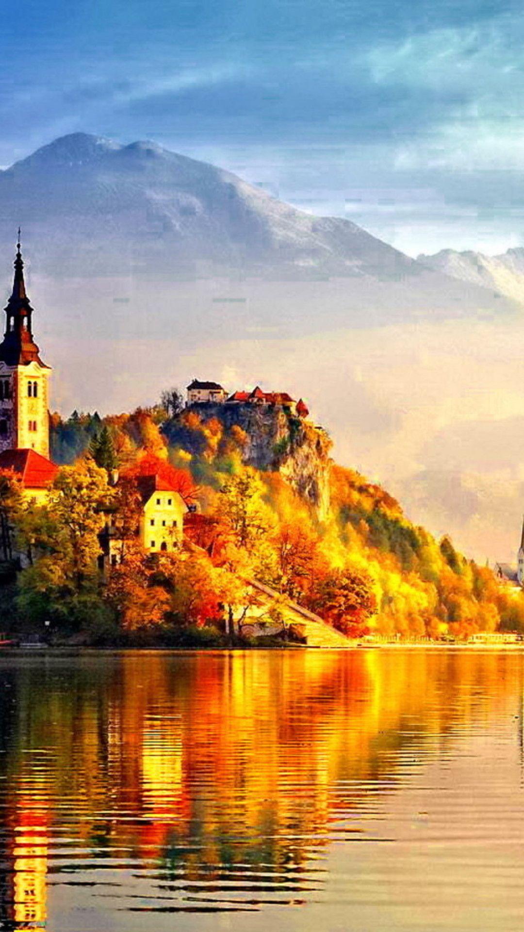 Wallpaper Download 1080x1920 Beautiful castle in the light of Autumn