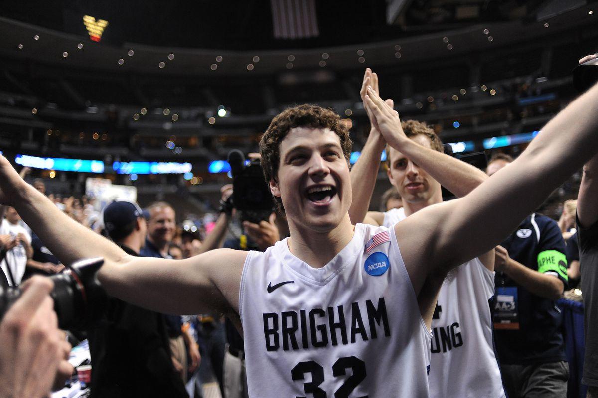 VIDEO: Former BYU star Jimmer Fredette talks with Chinese news