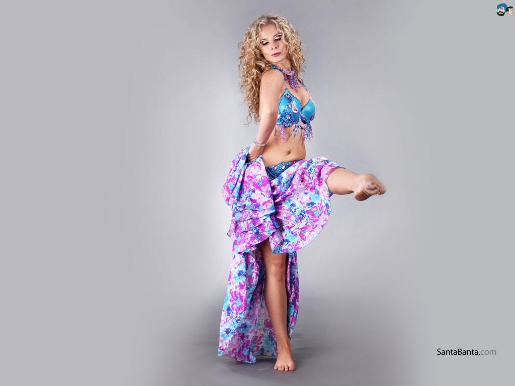 Belly Dancers Wallpaper