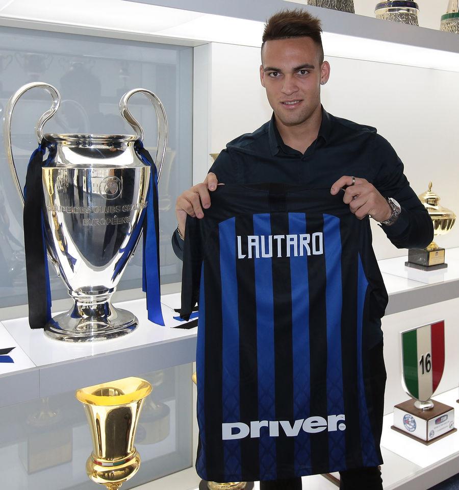 The first image of Lautaro Martinez as a Nerazzurri player!