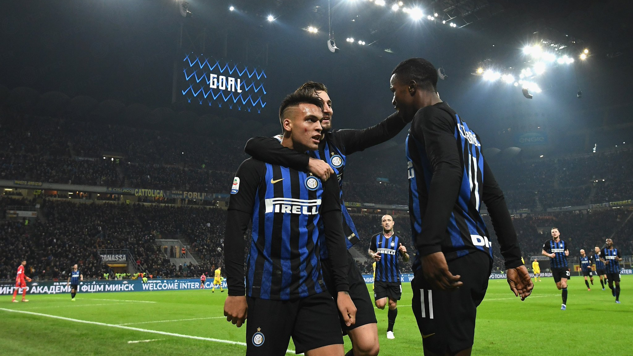 Inter Players Celebrate Lautaro Martínez' Goal In Their 3 0 Victory