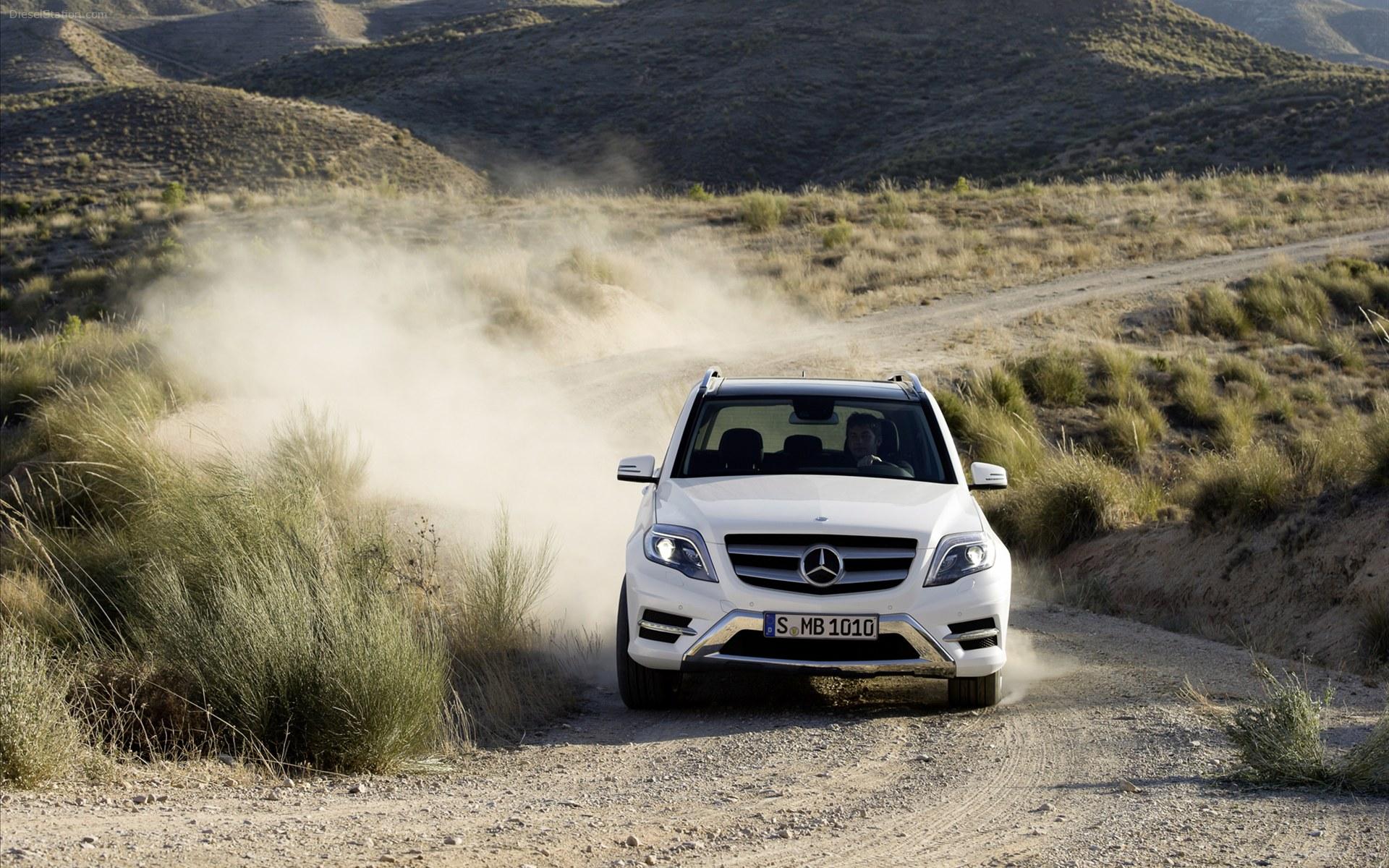 Mercedes Benz GLK Class 2013 Widescreen Exotic Car Wallpaper