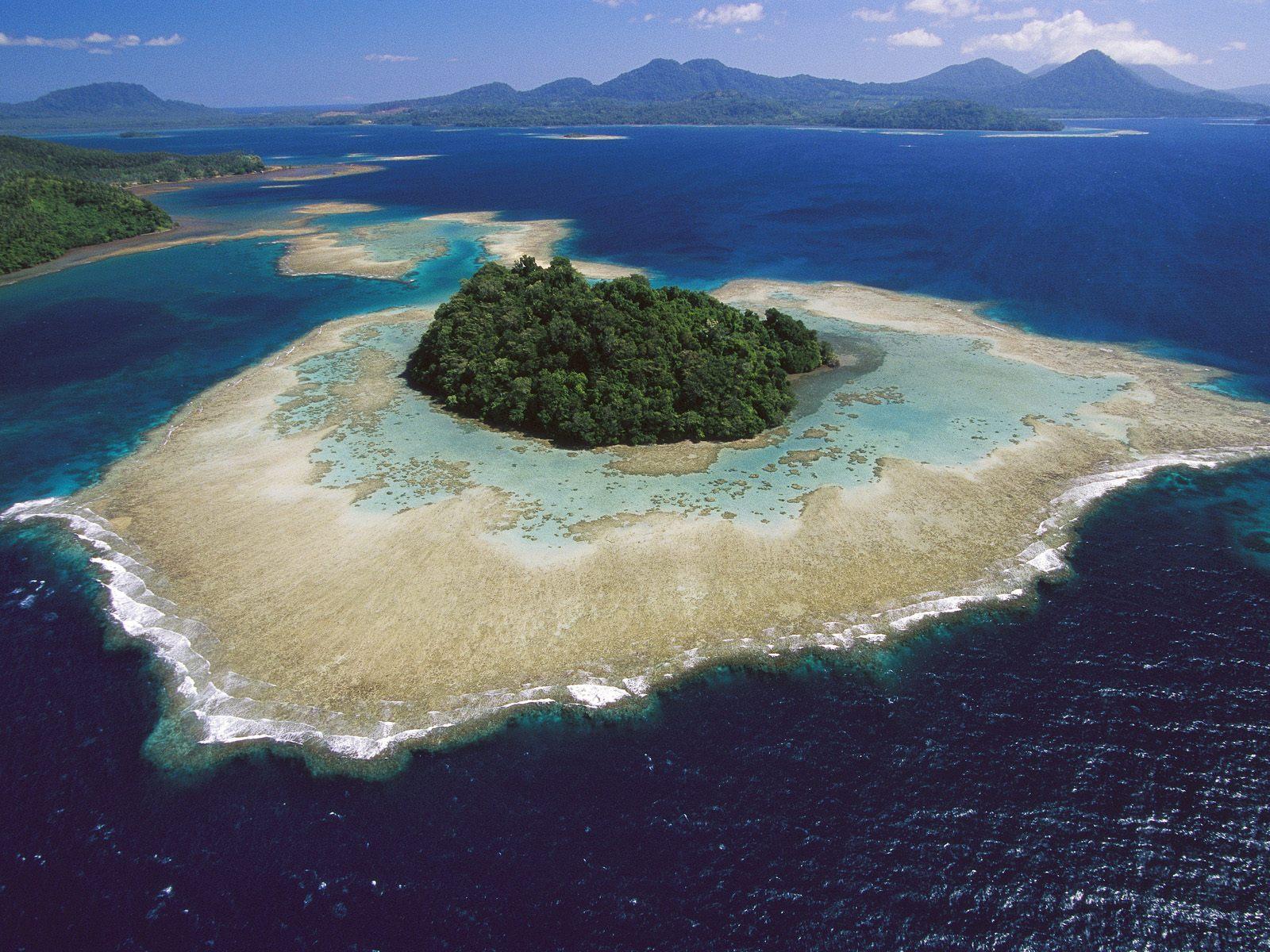 ocean, forests, islands, beaches, Papua New Guinea wallpaper