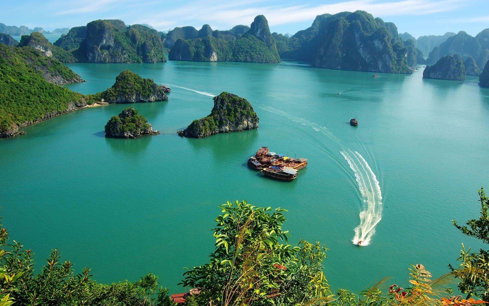 Hạ Long Bay HD Wallpaper and Background