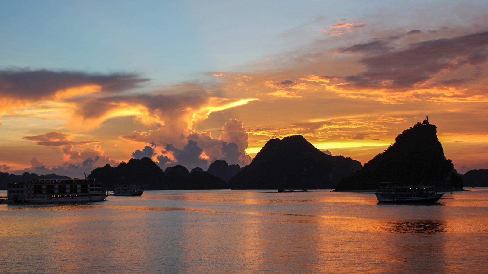 Halong Bay Independent Adventure in Vietnam, Asia