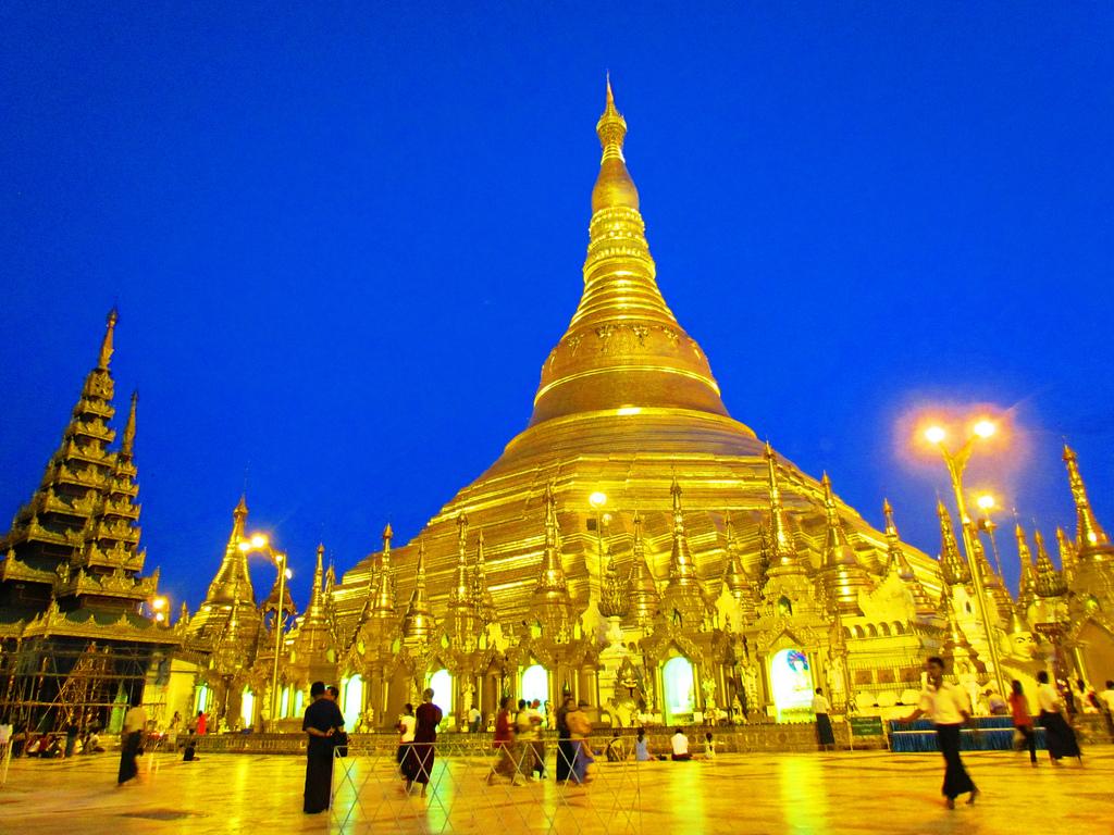 Shwedagon Dusk. The magnificent Shwedagon Paya stupa is the