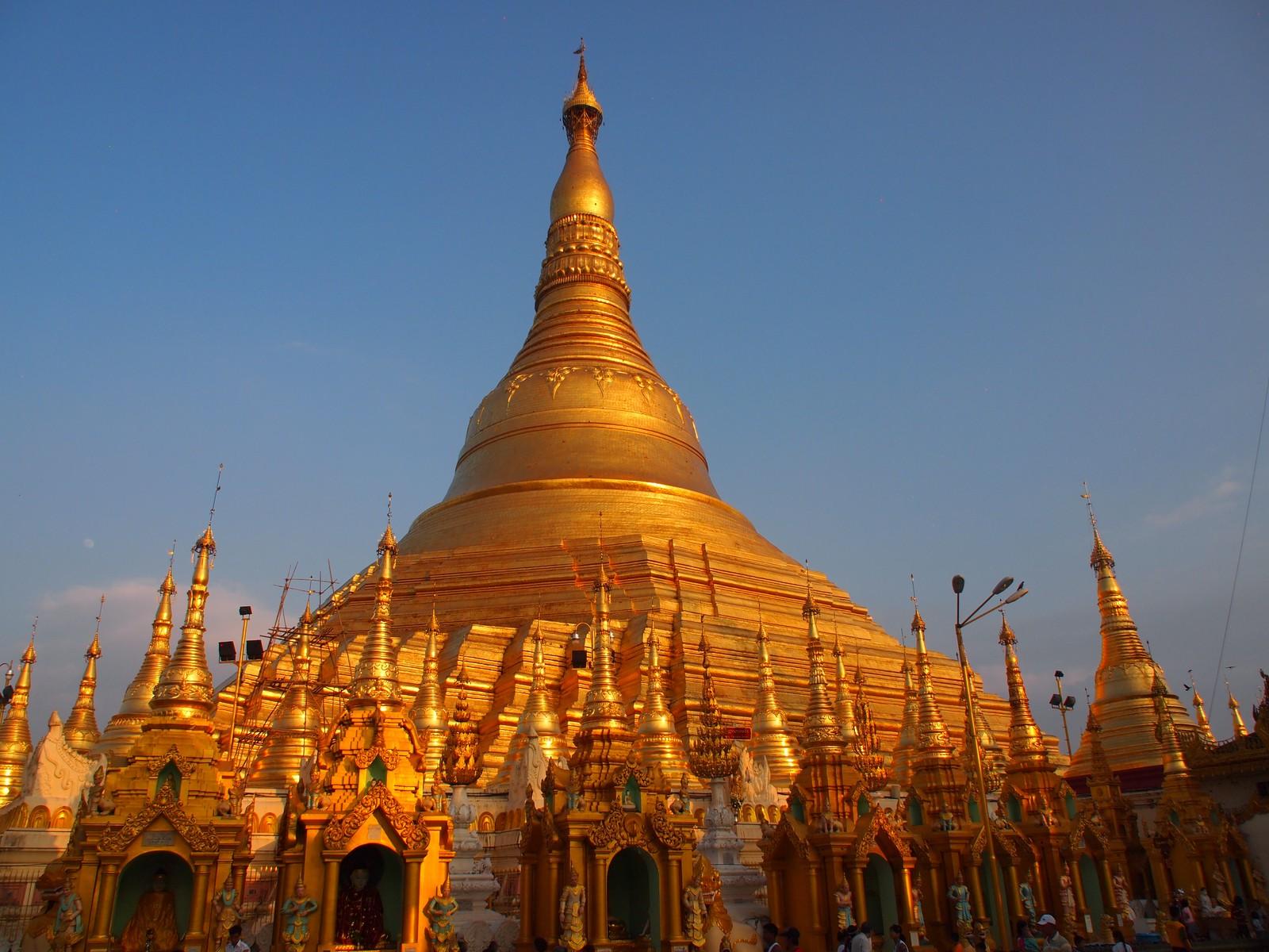Shwedagon.Pagoda.original