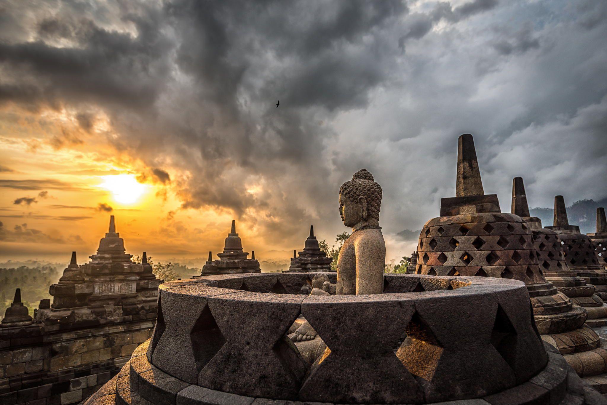 Borobudur, sunset, Java, Indonesia. Wanderlust. Indonesia, Java, Rocas