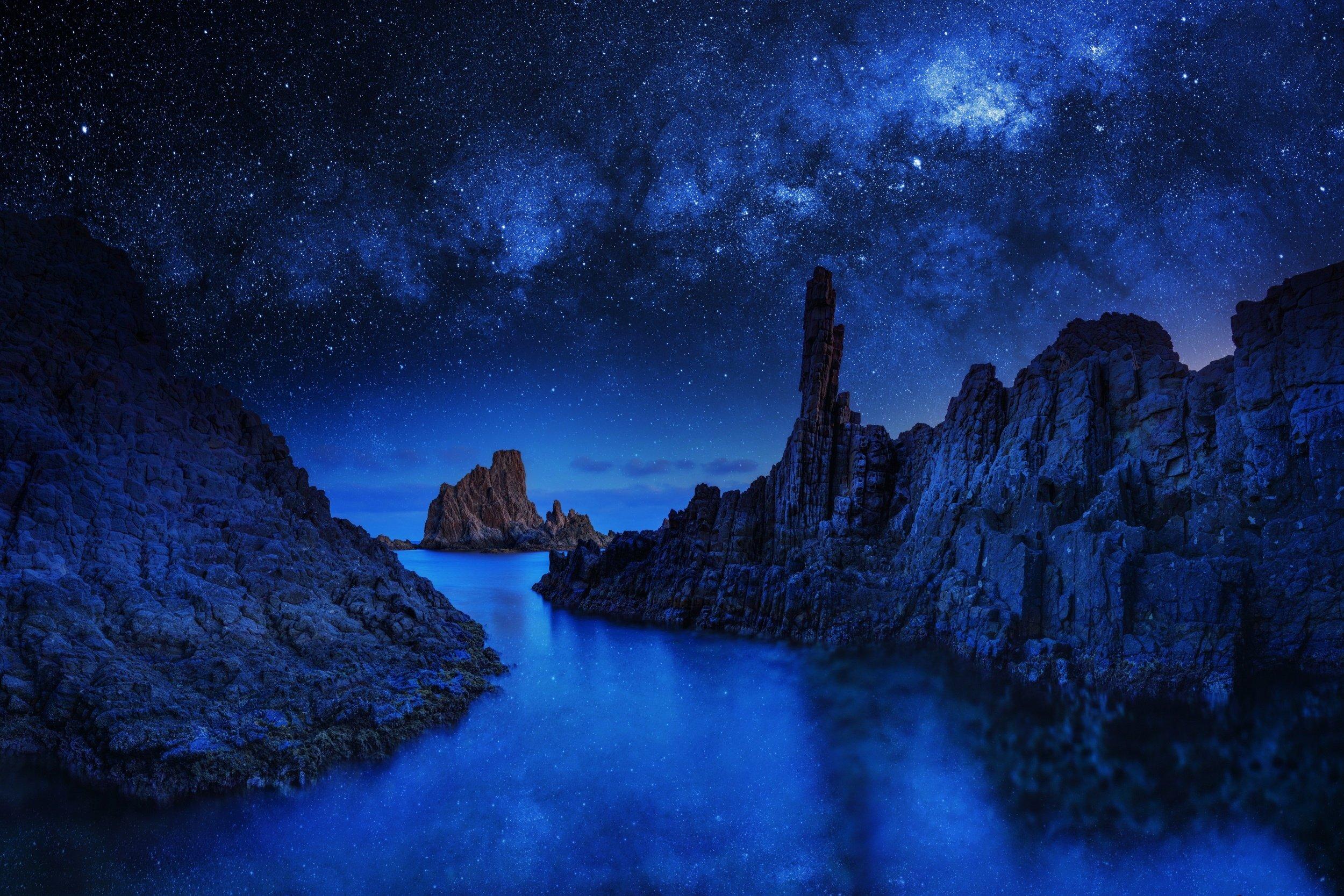 River ocean sea stars sky blue night mood reflection wallpaperx1667