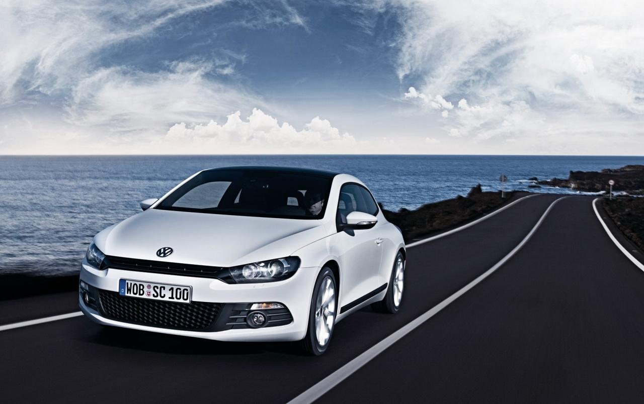 Volkswagen Scirocco speeding wallpaper. Volkswagen Scirocco