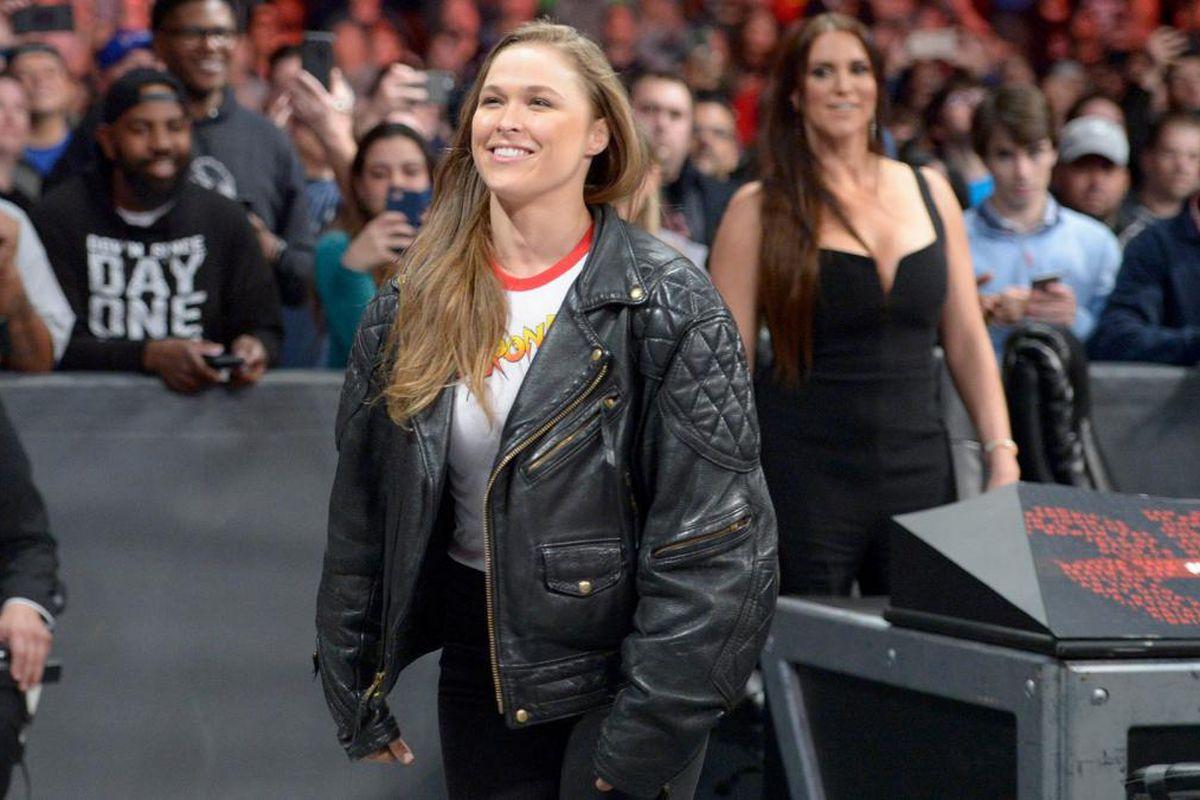 The WWE women's locker room threw shade at Ronda Rousey during Raw