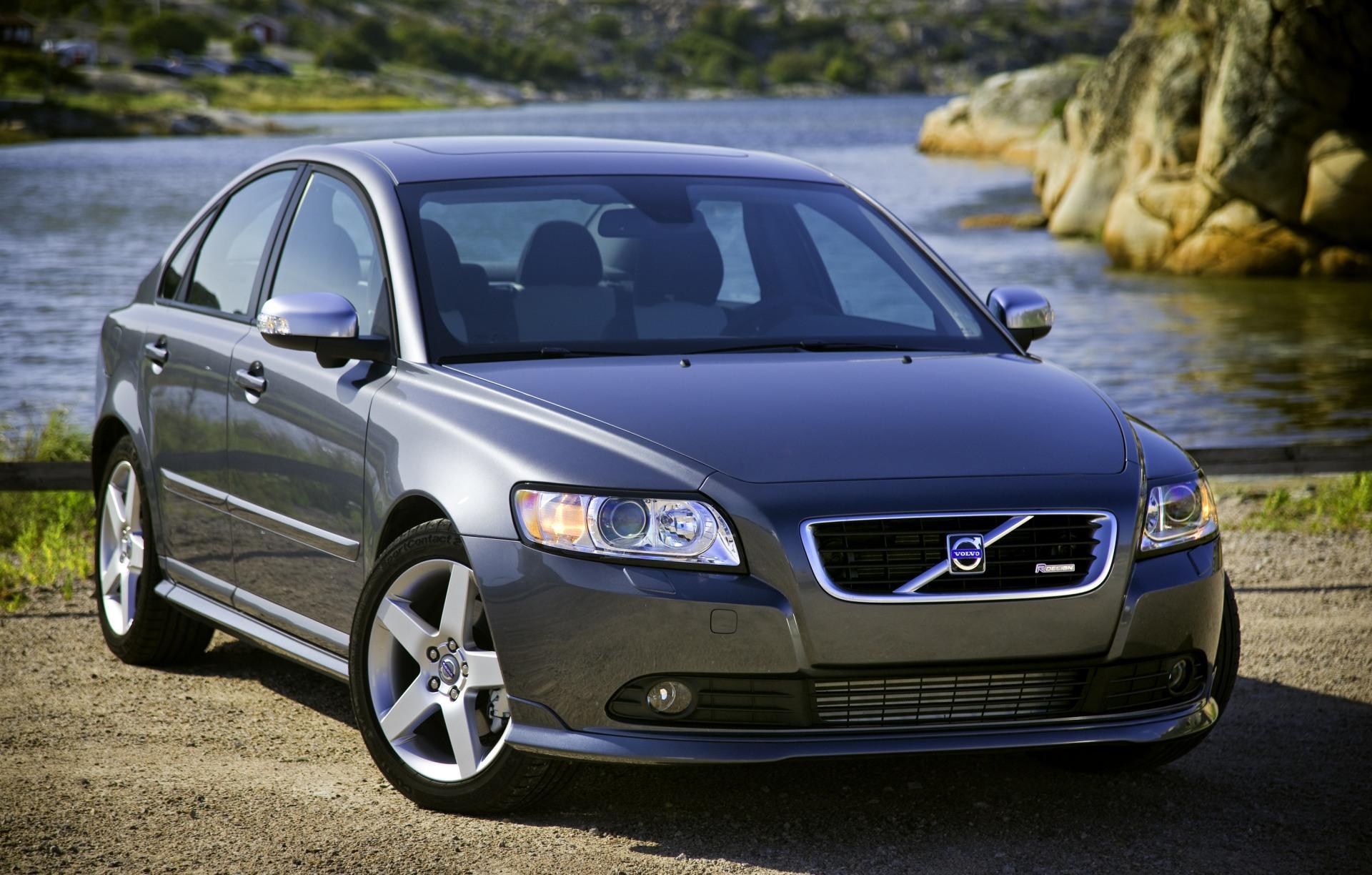 Volvo S40 Desktop Wallpaper and High Resolution Image