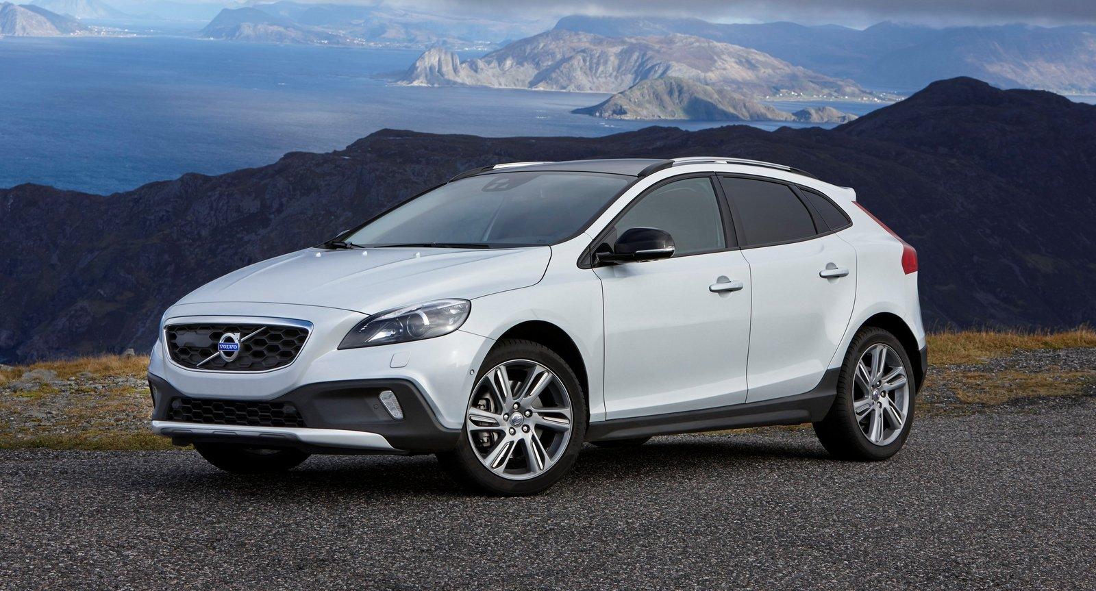 2015 Volvo V40 Cross Country Picture, Photo, Wallpaper