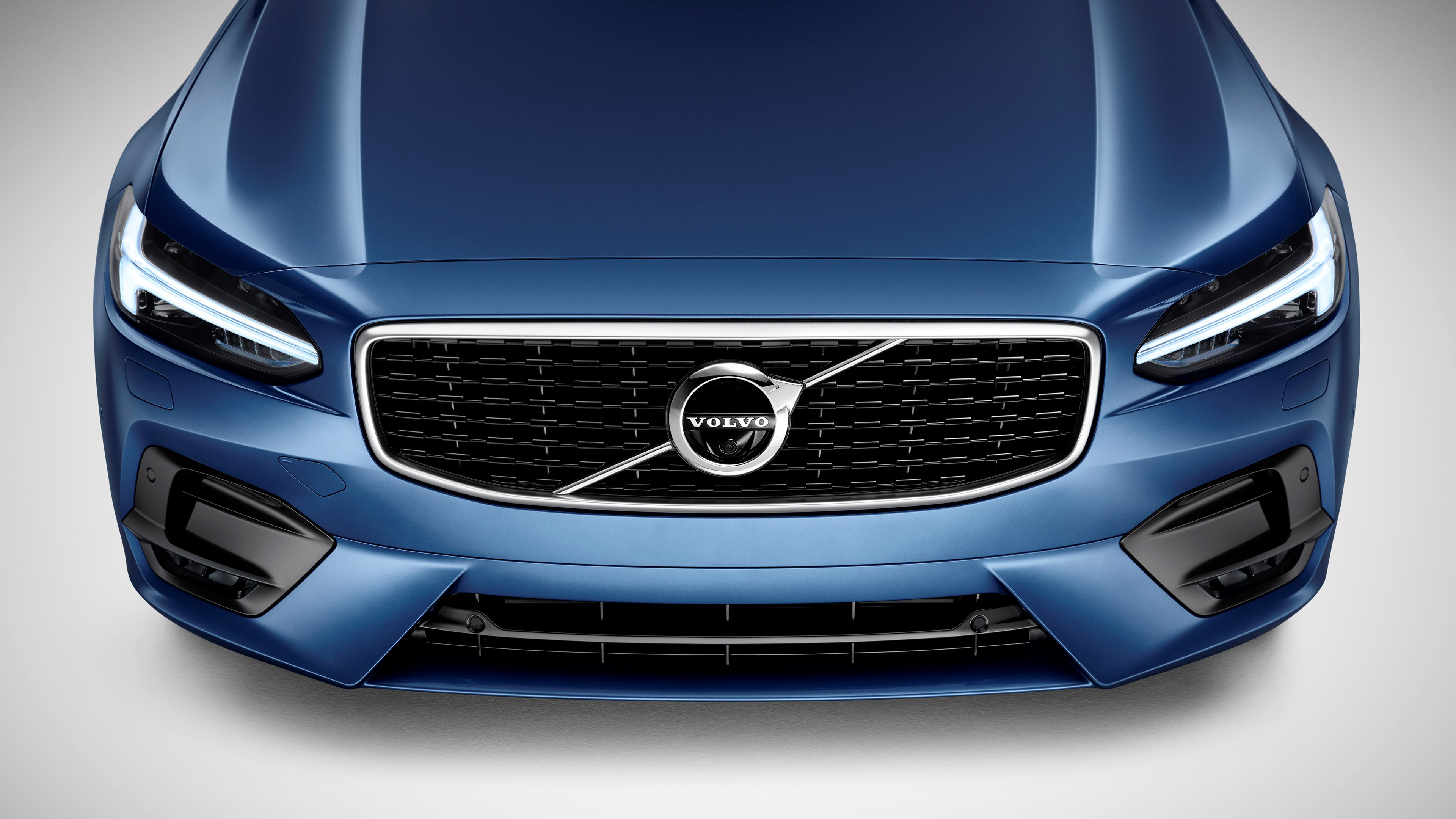 Volvo V70 R 3 Wallpaper. HD Car Wallpaper