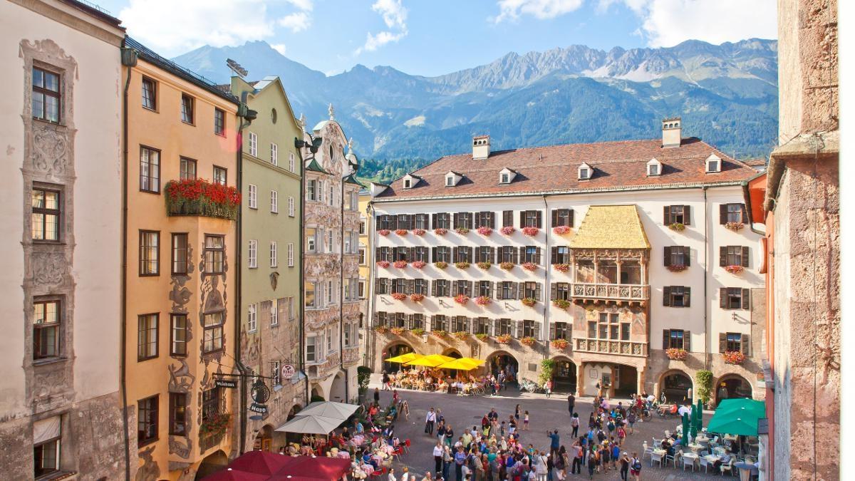 Innsbruck Holidays. Summer & Winter in Austria