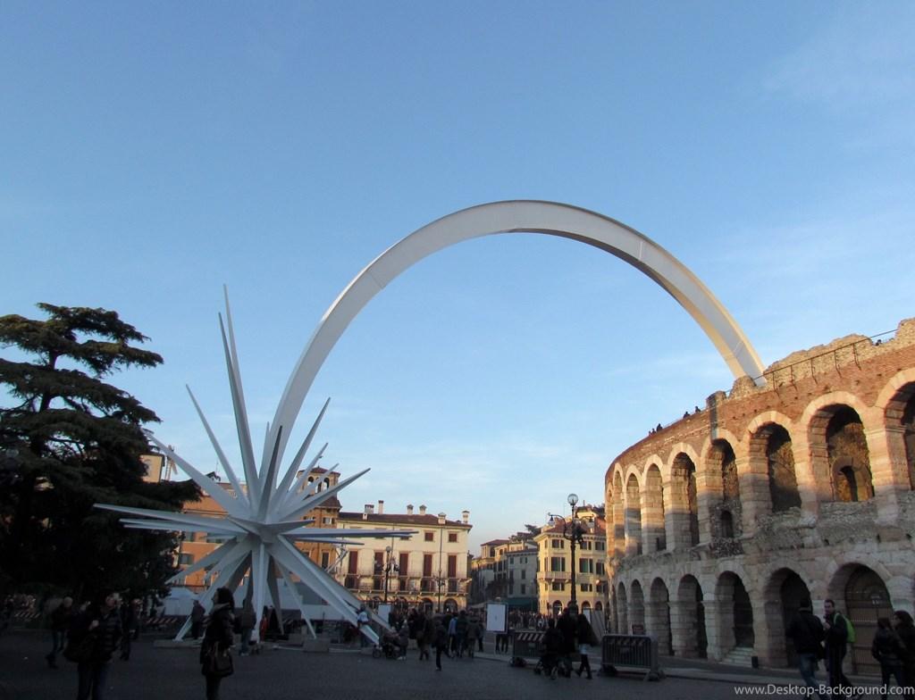 Sculptural Composition In Verona, Italy Wallpaper And Image