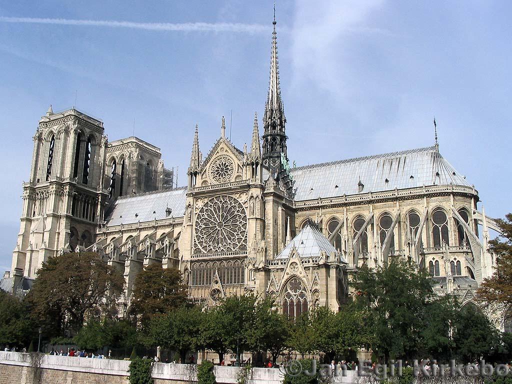 Notre Dame Cathedral Flying Buttresses HD Wallpaper, Background Image
