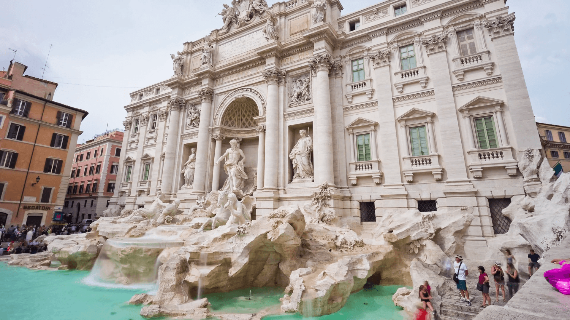 summer day rome city famous trevi fountain front panorama 4k time