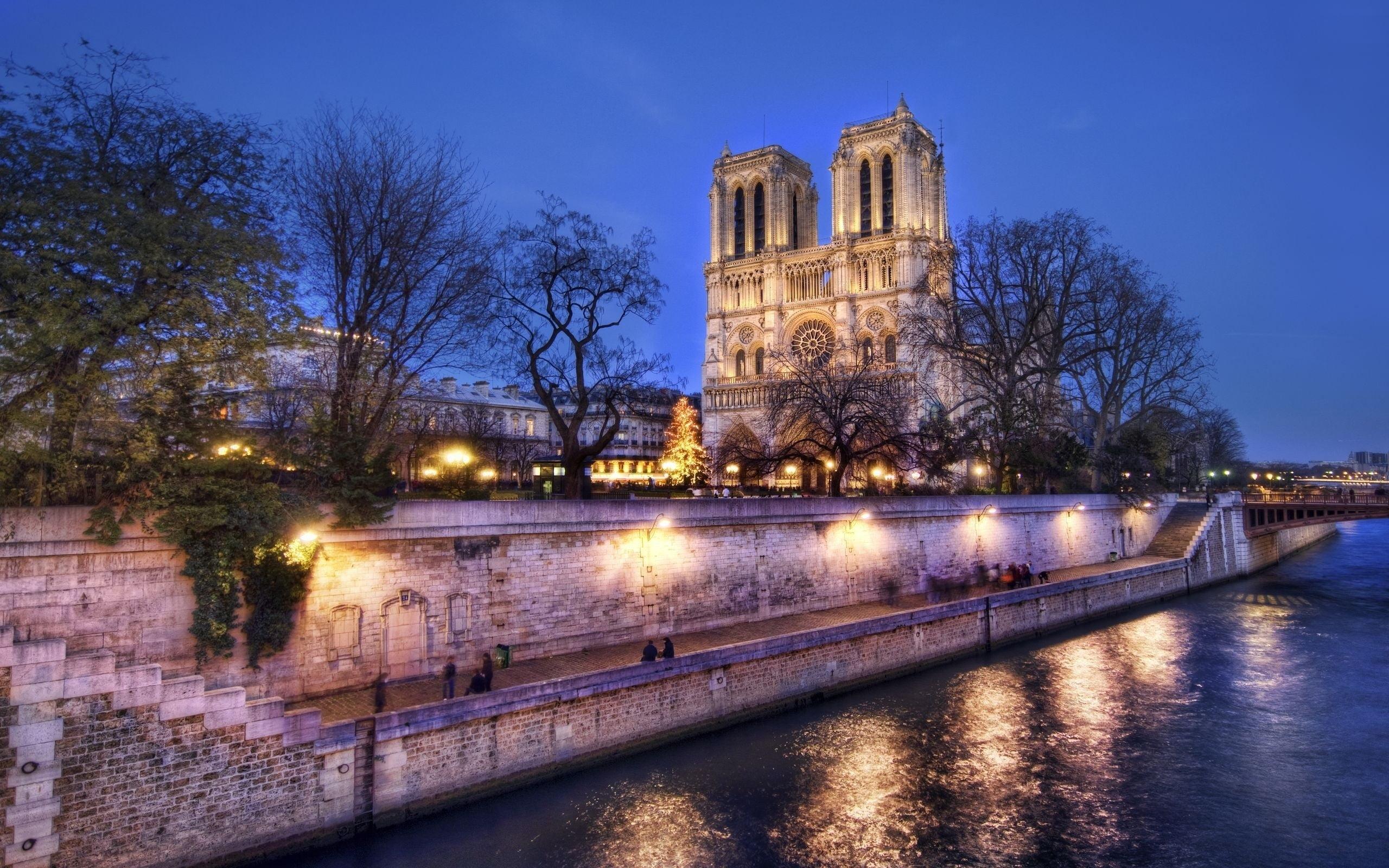 Notre Dame Cathedral, France HD wallpaper