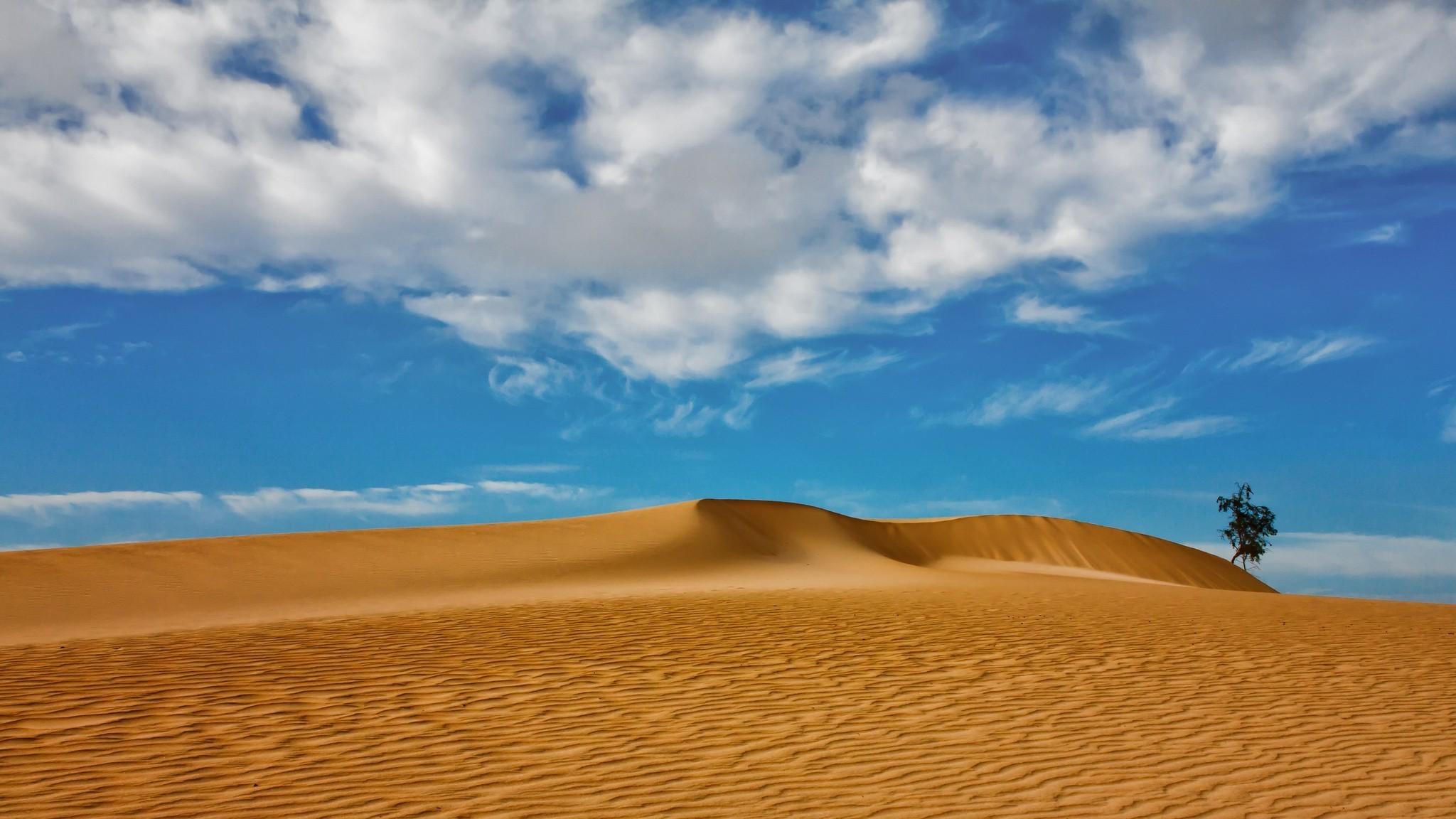 desert landscape dune sand clouds canary islands wallpaper