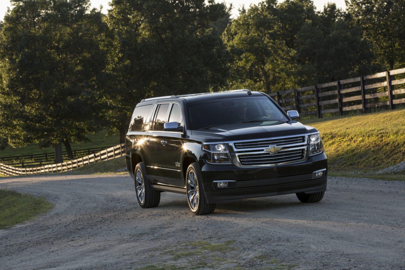 Chevrolet Suburban. Engine Wallpaper. Car Release Preview