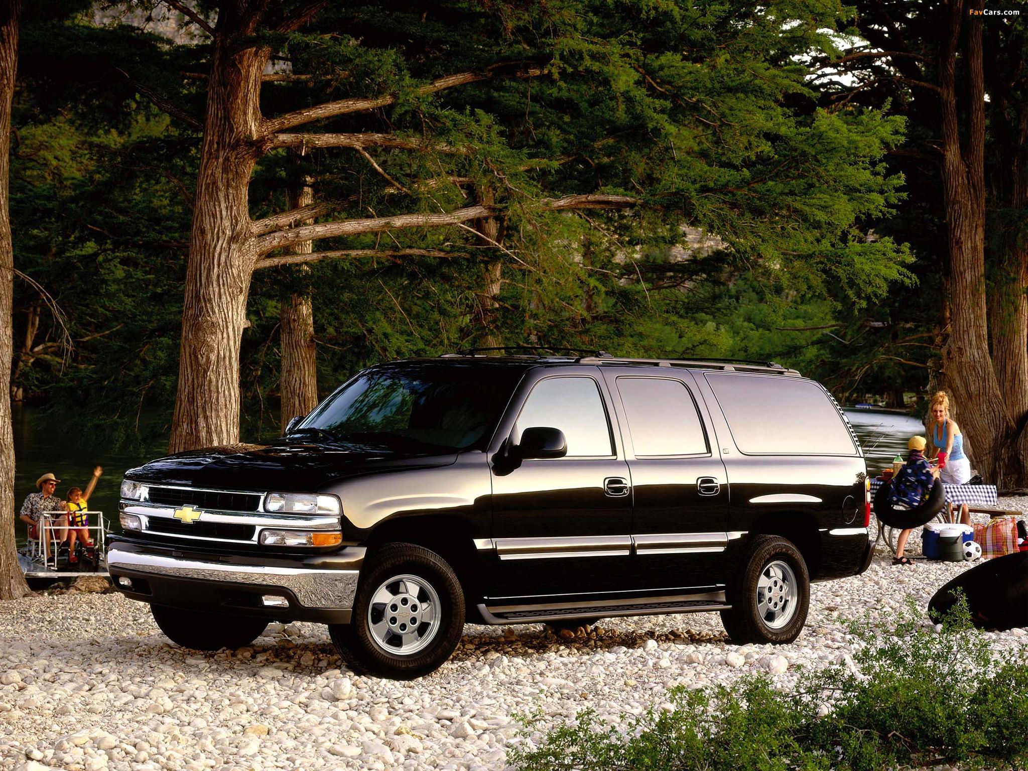 Chevrolet Suburban (GMT800) 2003–06 image (2048x1536)