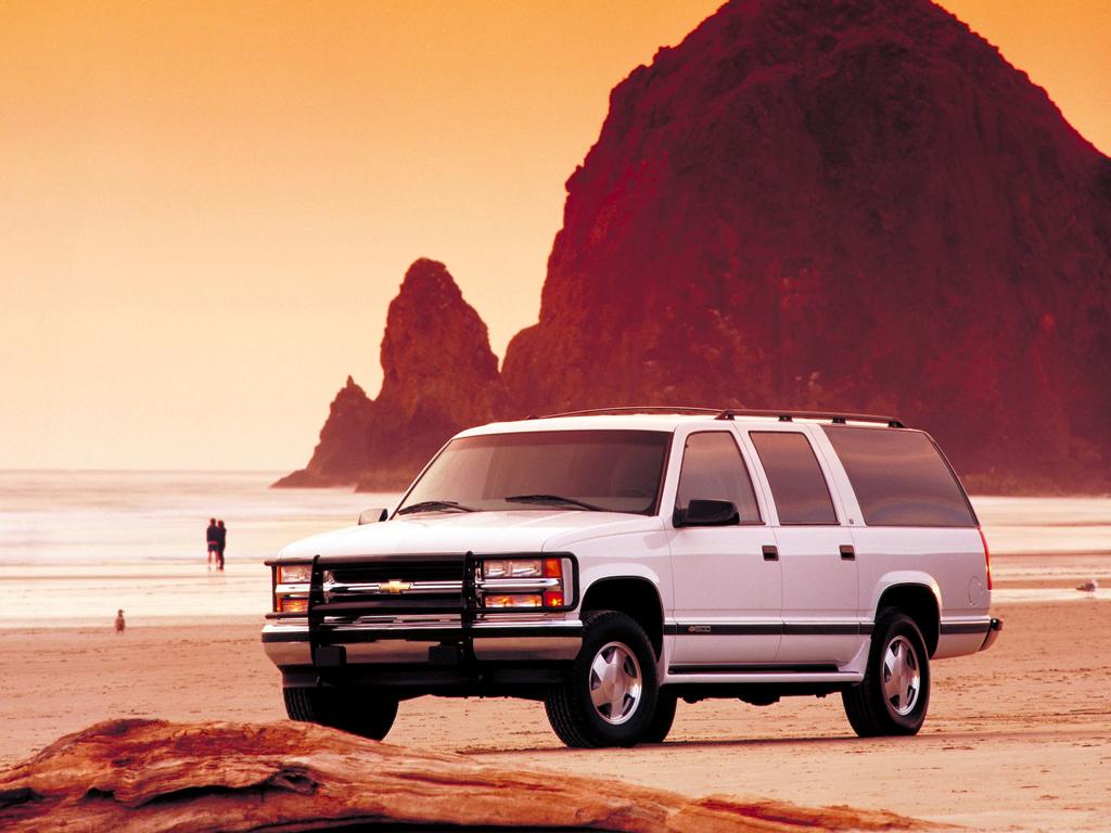 Chevrolet Suburban Wallpapers - Wallpaper Cave