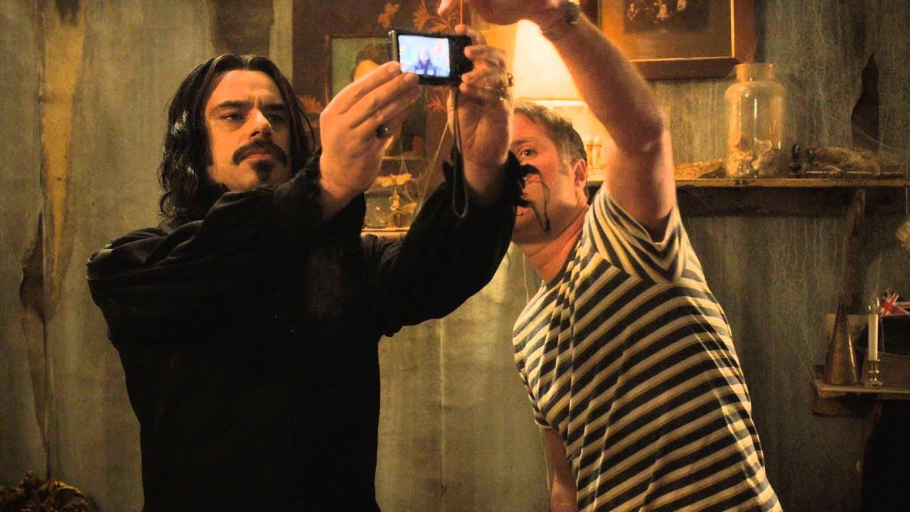WHAT WE DO IN THE SHADOWS 2: Stu teaches technology!