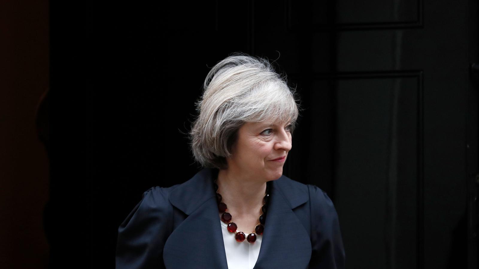 Theresa May Just Barely Won A No Confidence Vote