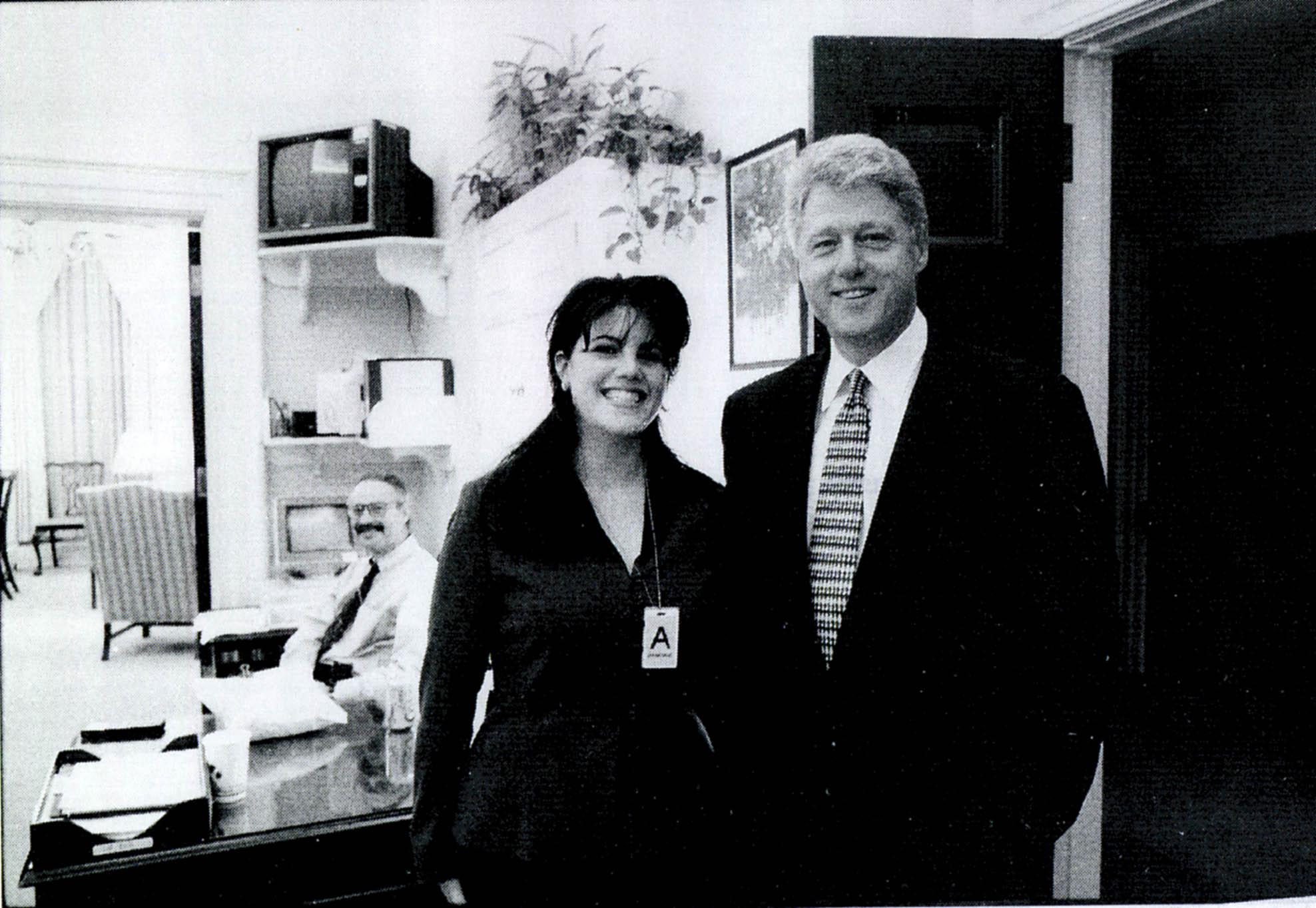 Monica Lewinsky walks off interview