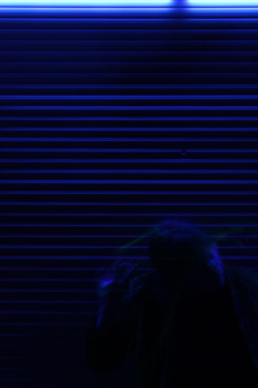 Dark Laptop Blue Aesthetic Wallpaper - Tons of awesome aesthetic blue