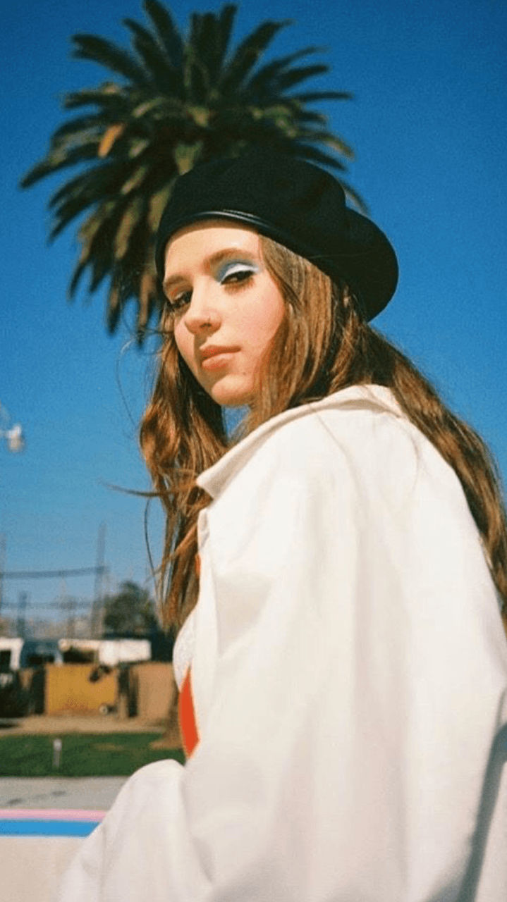 42 Clairo Aesthetic wallpapers ideas  aesthetic wallpapers aesthetic  indie artist