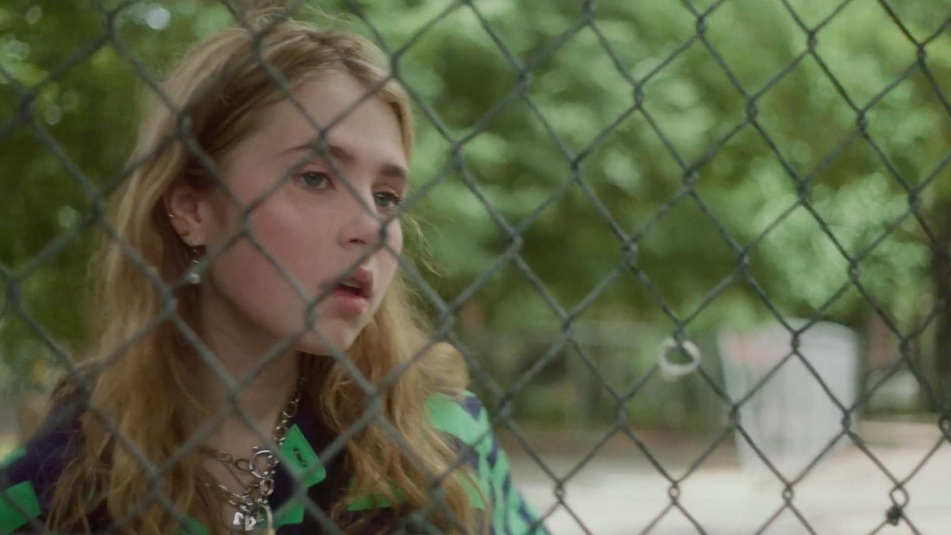 Clairo Wallpapers - Wallpaper Cave